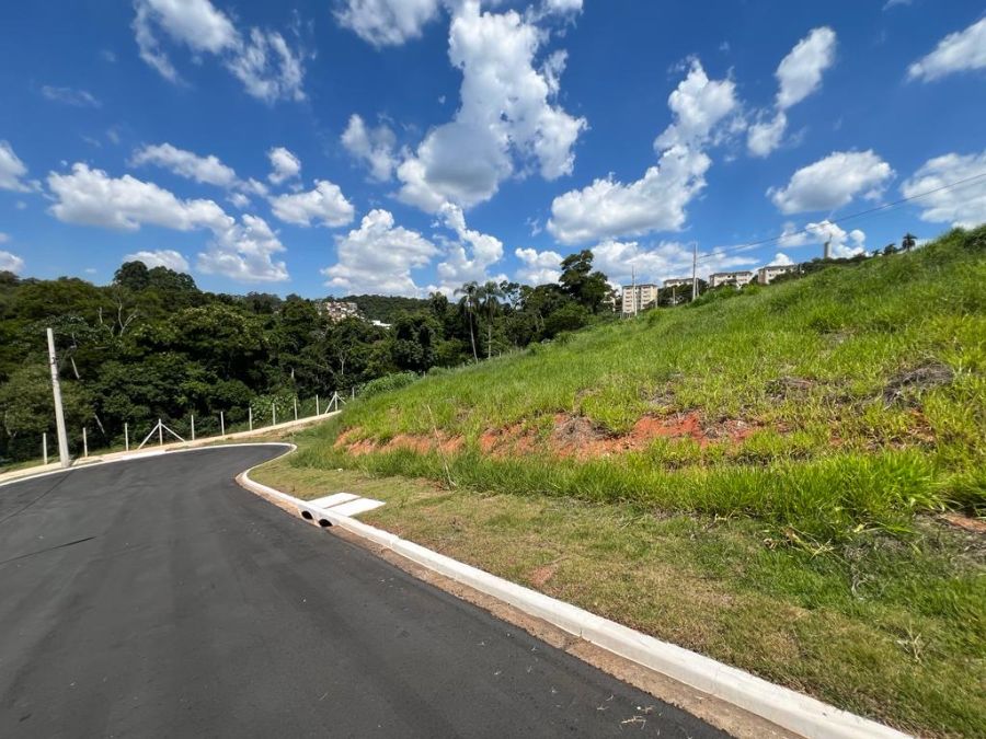 Terreno - Venda - Quinta dos Angicos - Cotia - SP